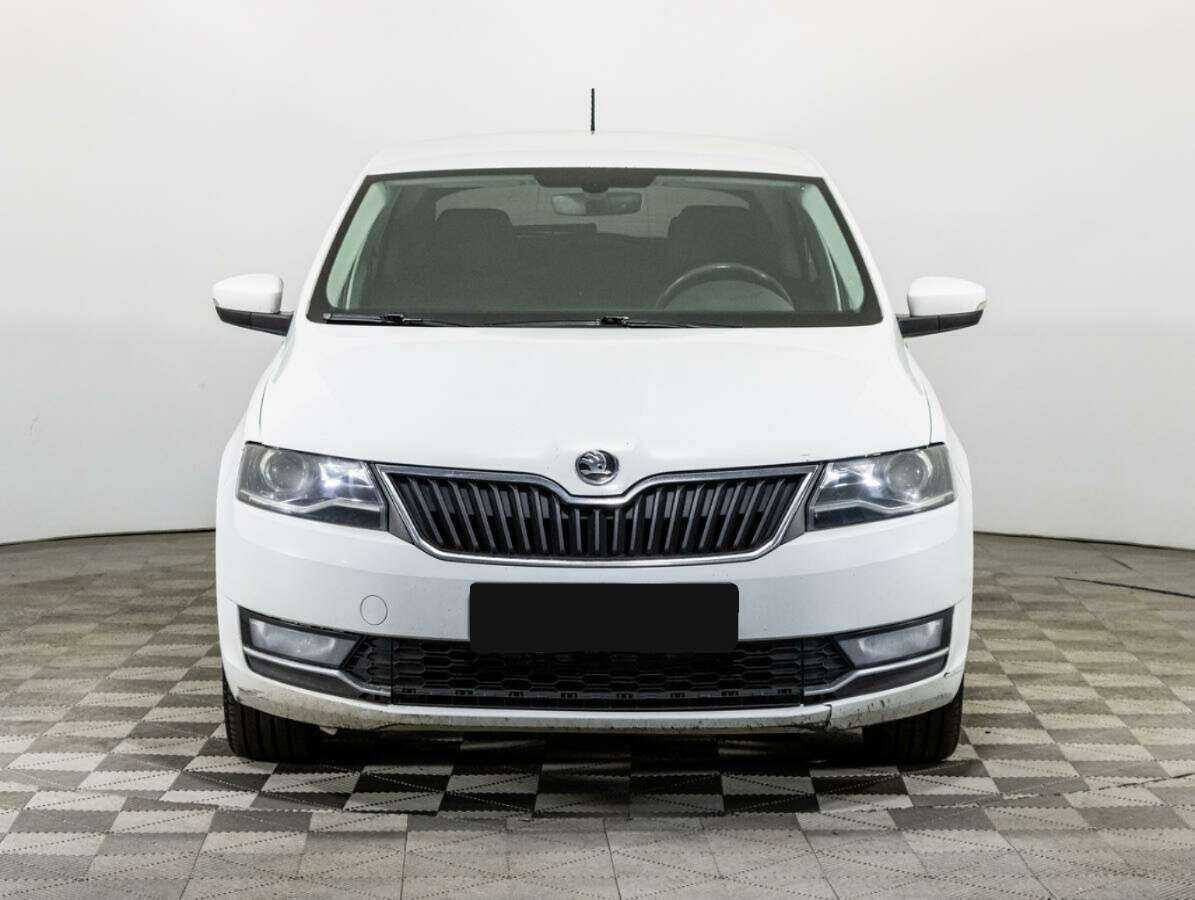 Skoda Rapid б/у, 2017, Механическая. Фото: #1