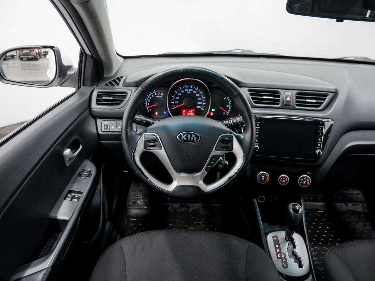 Kia Rio б/у, 2017, Автоматическая. Фото: #10