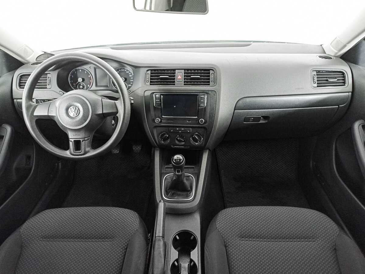 Volkswagen Jetta б/у, 2014, Механическая. Фото: #13