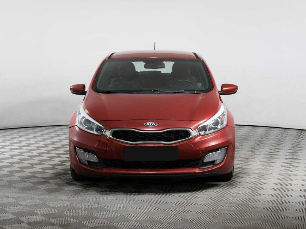 Kia Ceed б/у, 2013, Автоматическая. Фото: #1