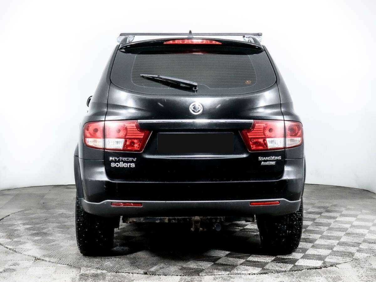 SsangYong Kyron б/у, 2012, Механическая. Фото: #4
