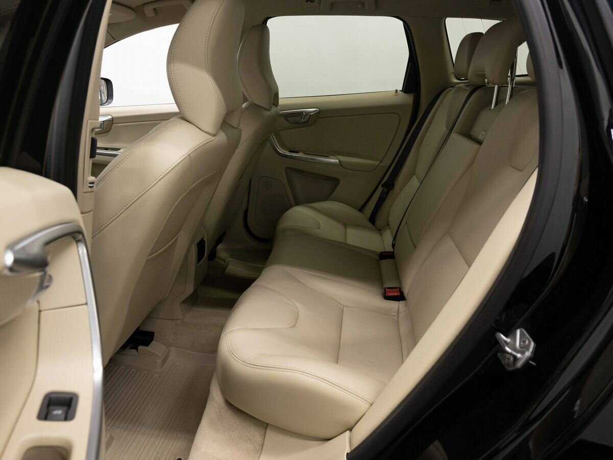 Volvo XC60 б/у, 2014, Автоматическая. Фото: #10