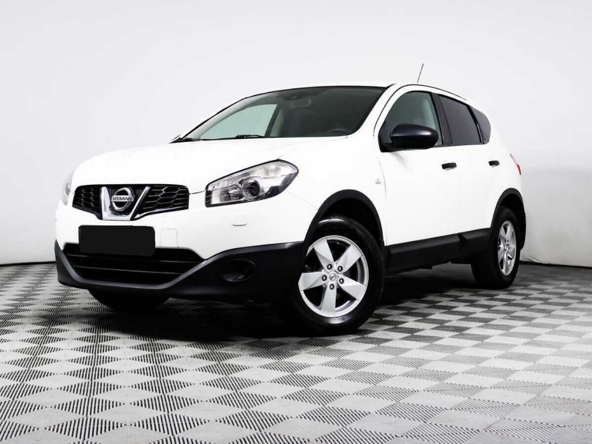 Nissan Qashqai б/у, 2012, Механическая. Посмотреть фото