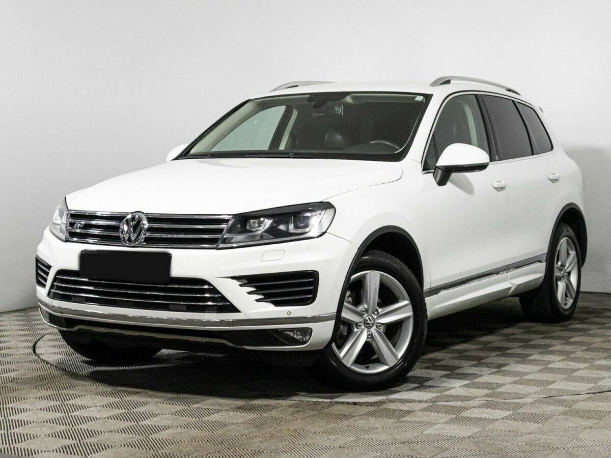 Volkswagen Touareg б/у, 2015, Автоматическая. Фото: #0