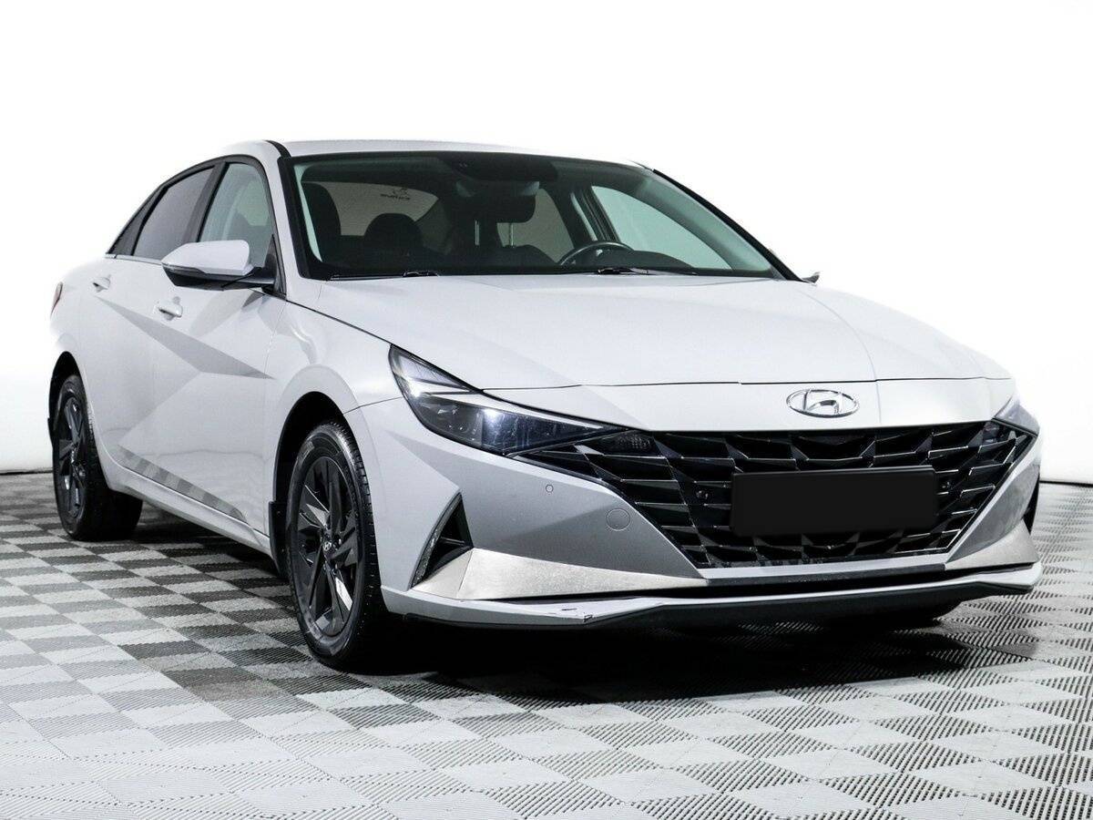Hyundai Elantra б/у, 2021, Автоматическая. Фото: #2