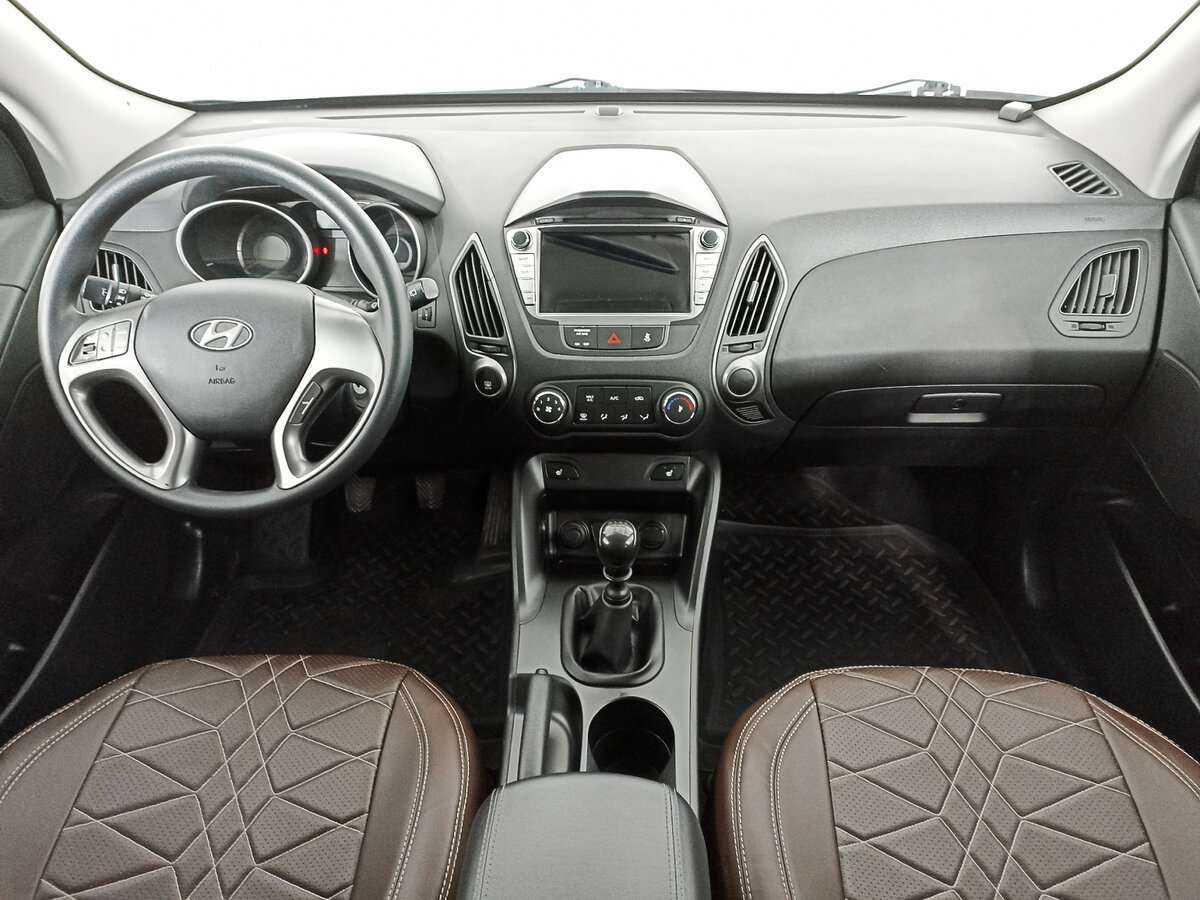 Hyundai ix35 б/у, 2015, Механическая. Фото: #11