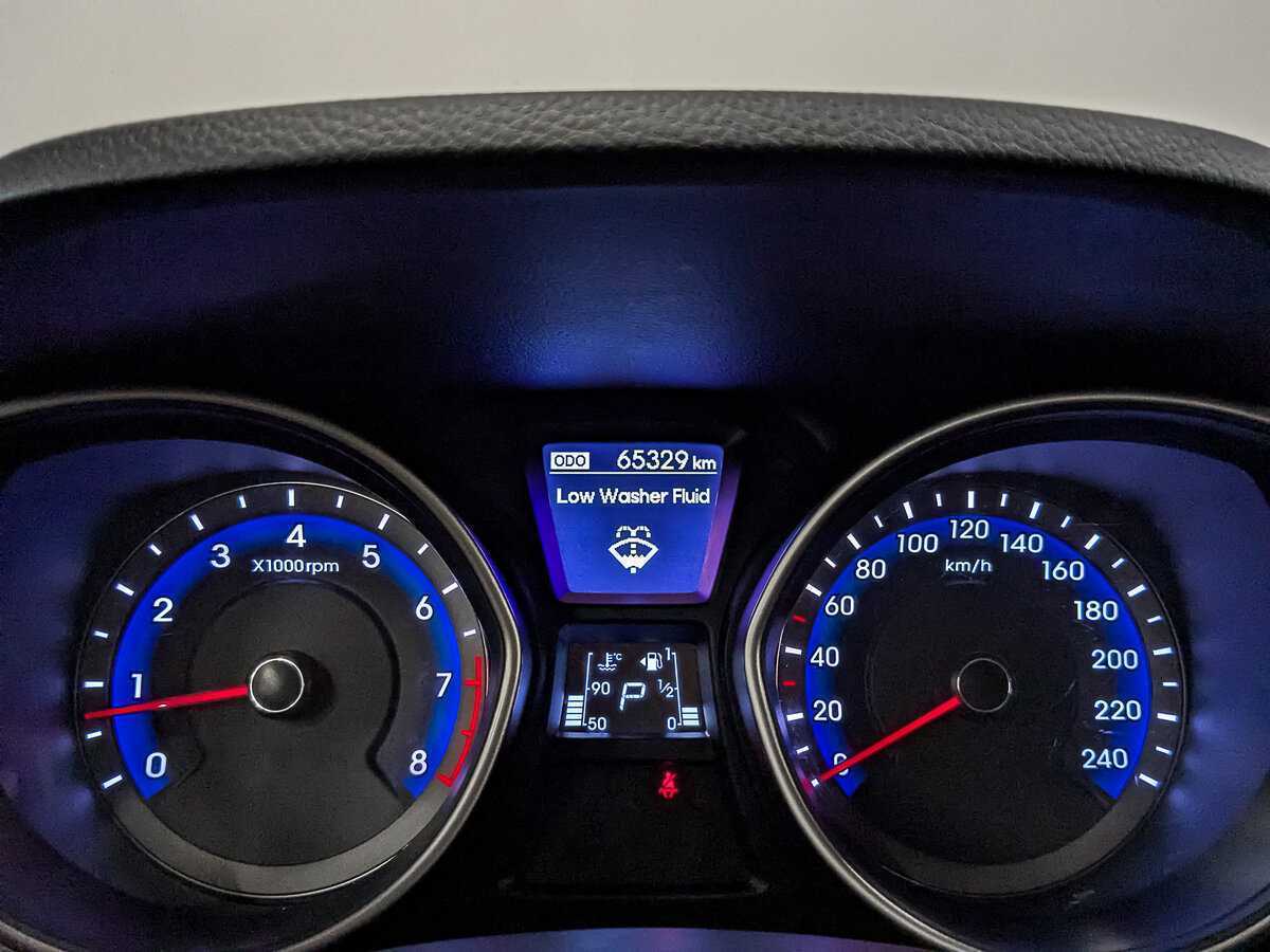 Hyundai i30 б/у, 2015, Автоматическая. Фото: #15