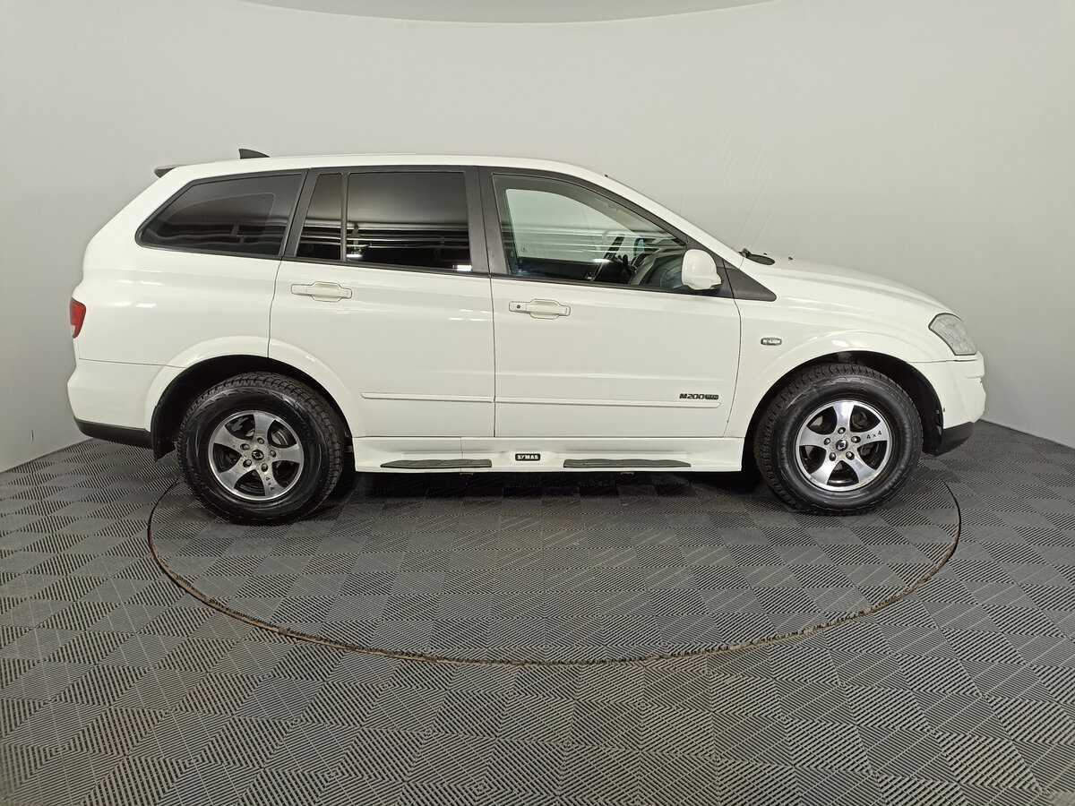 SsangYong Kyron б/у, 2013, Автоматическая. Фото: #3