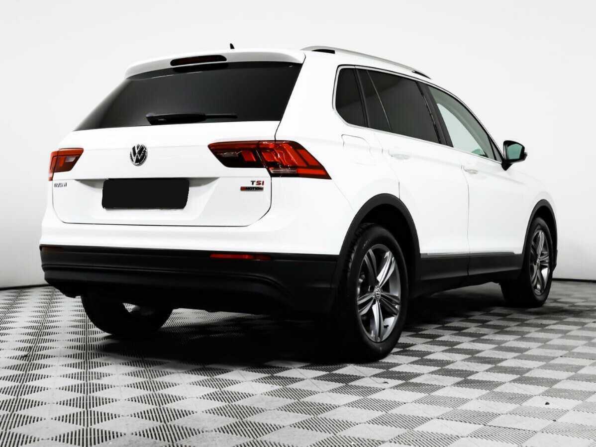 Volkswagen Tiguan б/у, 2017, Роботизированная. Фото: #4