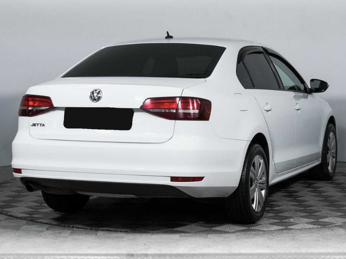 Volkswagen Jetta б/у, 2016, Механическая. Фото: #4