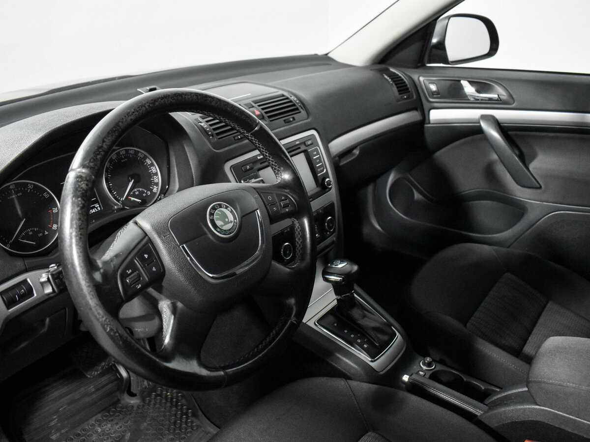Skoda Octavia б/у, 2012, Автоматическая. Фото: #8