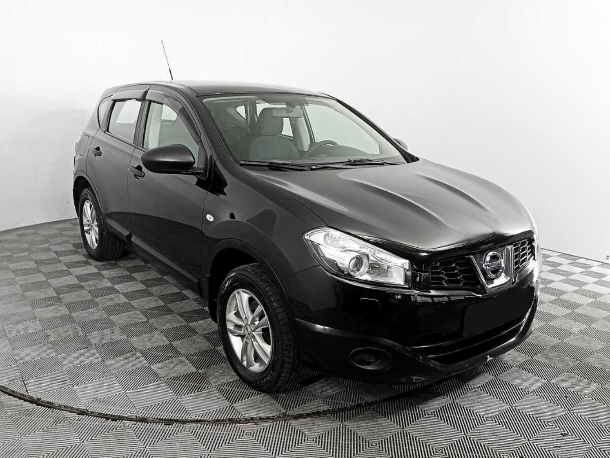 Nissan Qashqai б/у, 2013, Механическая. Фото: #2