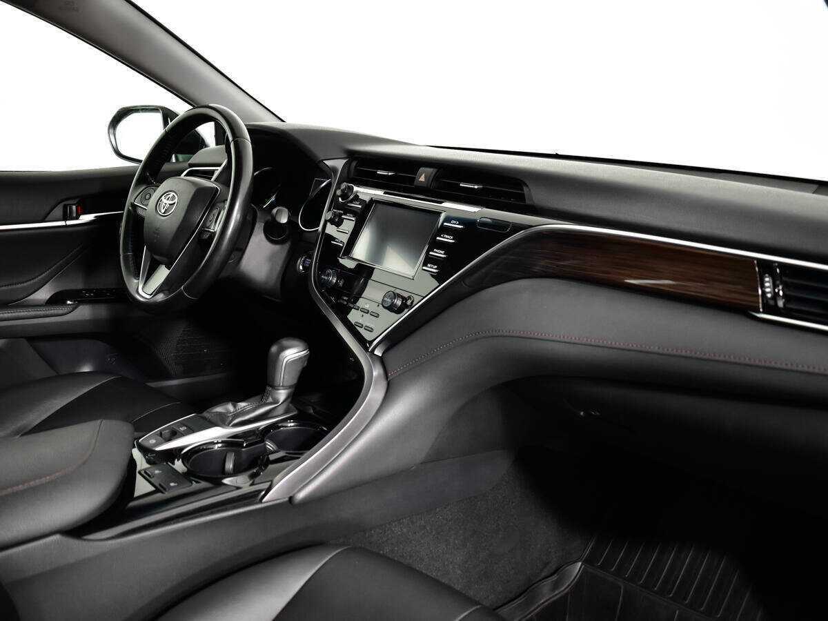 Toyota Camry б/у, 2019, Автоматическая. Фото: #8
