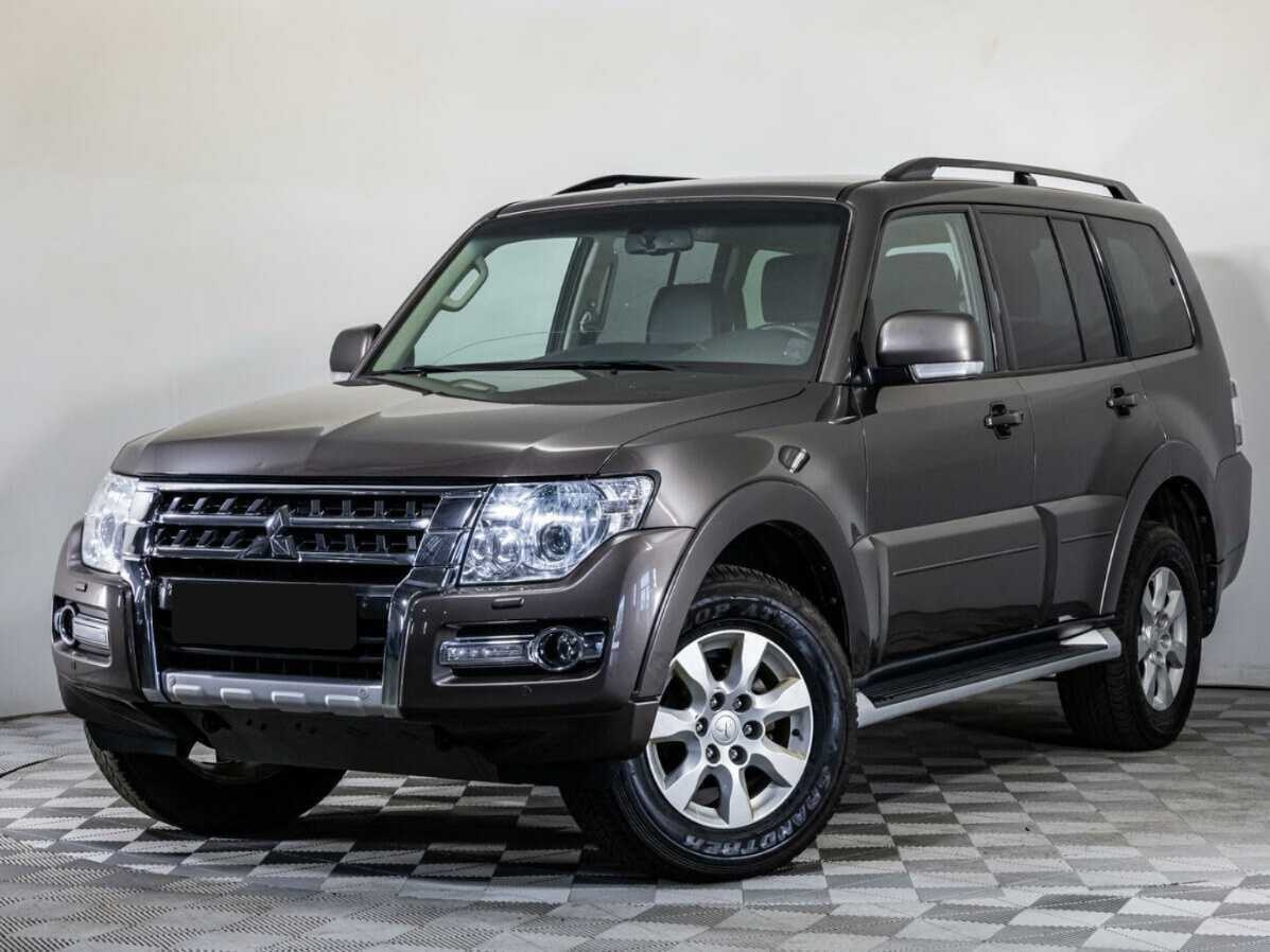 Mitsubishi Pajero б/у, 2015, Автоматическая. Фото: #0