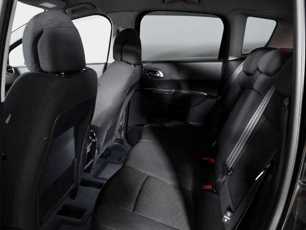 Peugeot 3008 б/у, 2014, Автоматическая. Фото: #9