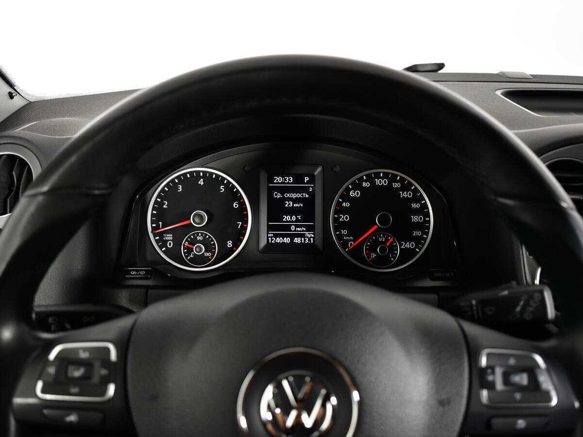 Volkswagen Tiguan б/у, 2015, Роботизированная. Фото: #10