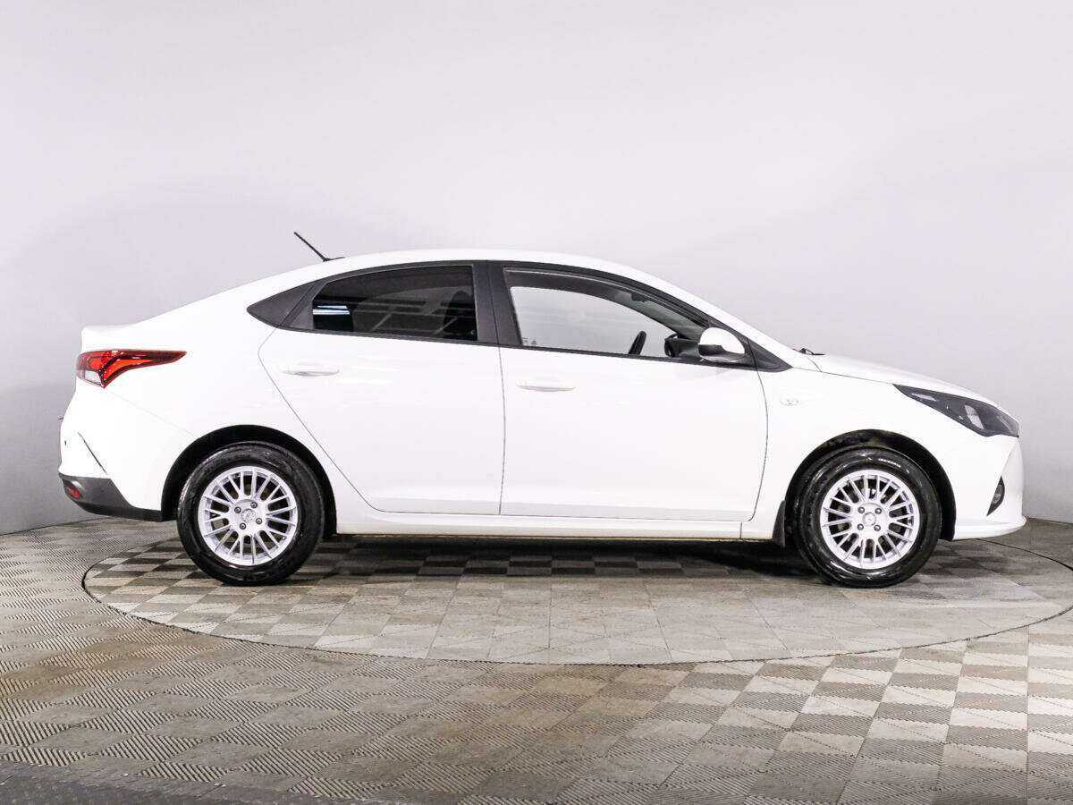 Hyundai Solaris б/у, 2021, Автоматическая. Фото: #3
