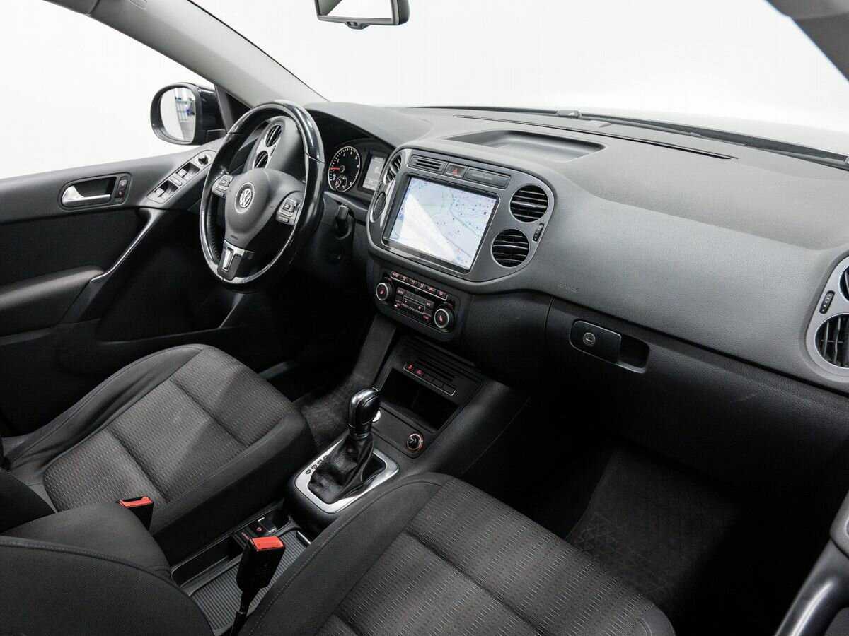 Volkswagen Tiguan б/у, 2013, Автоматическая. Фото: #6
