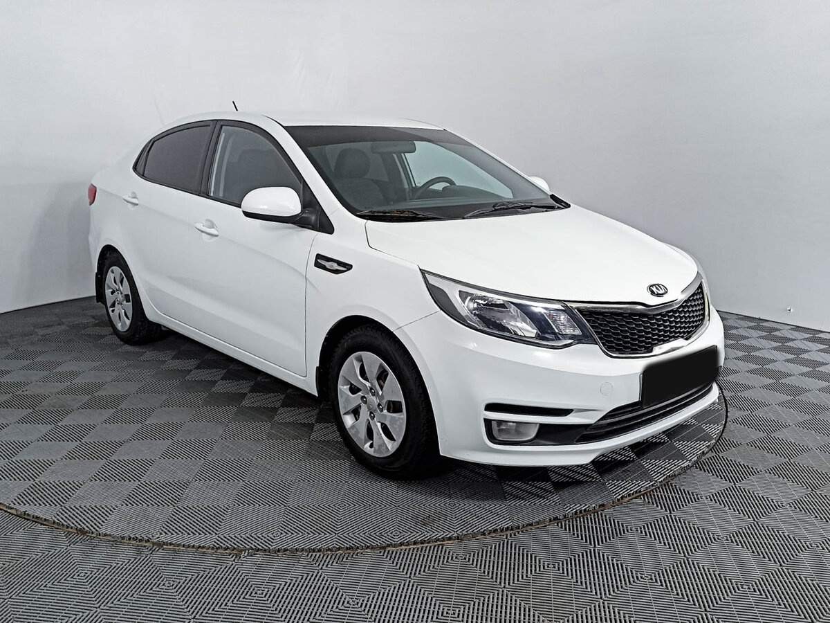 Kia Rio б/у, 2015, Механическая. Фото: #2