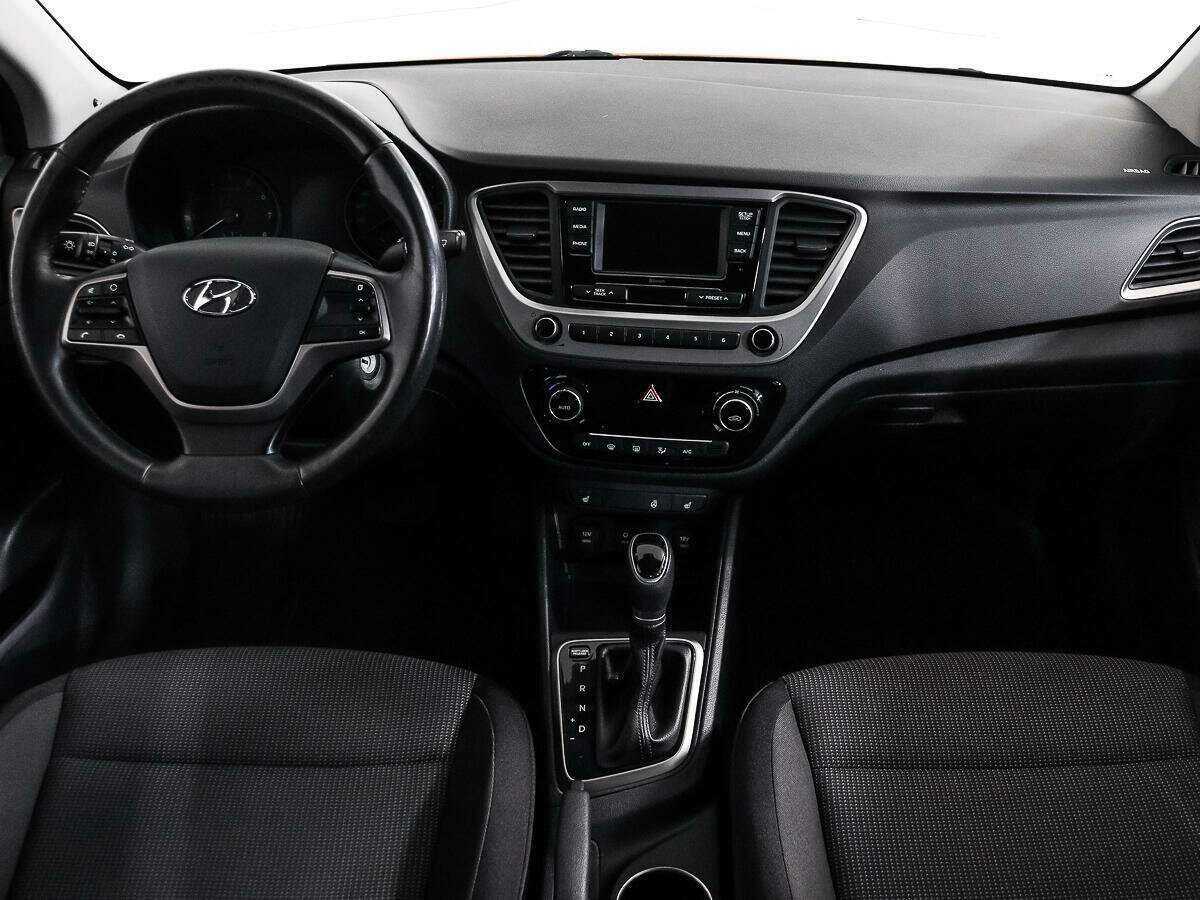 Hyundai Solaris б/у, 2017, Автоматическая. Фото: #9