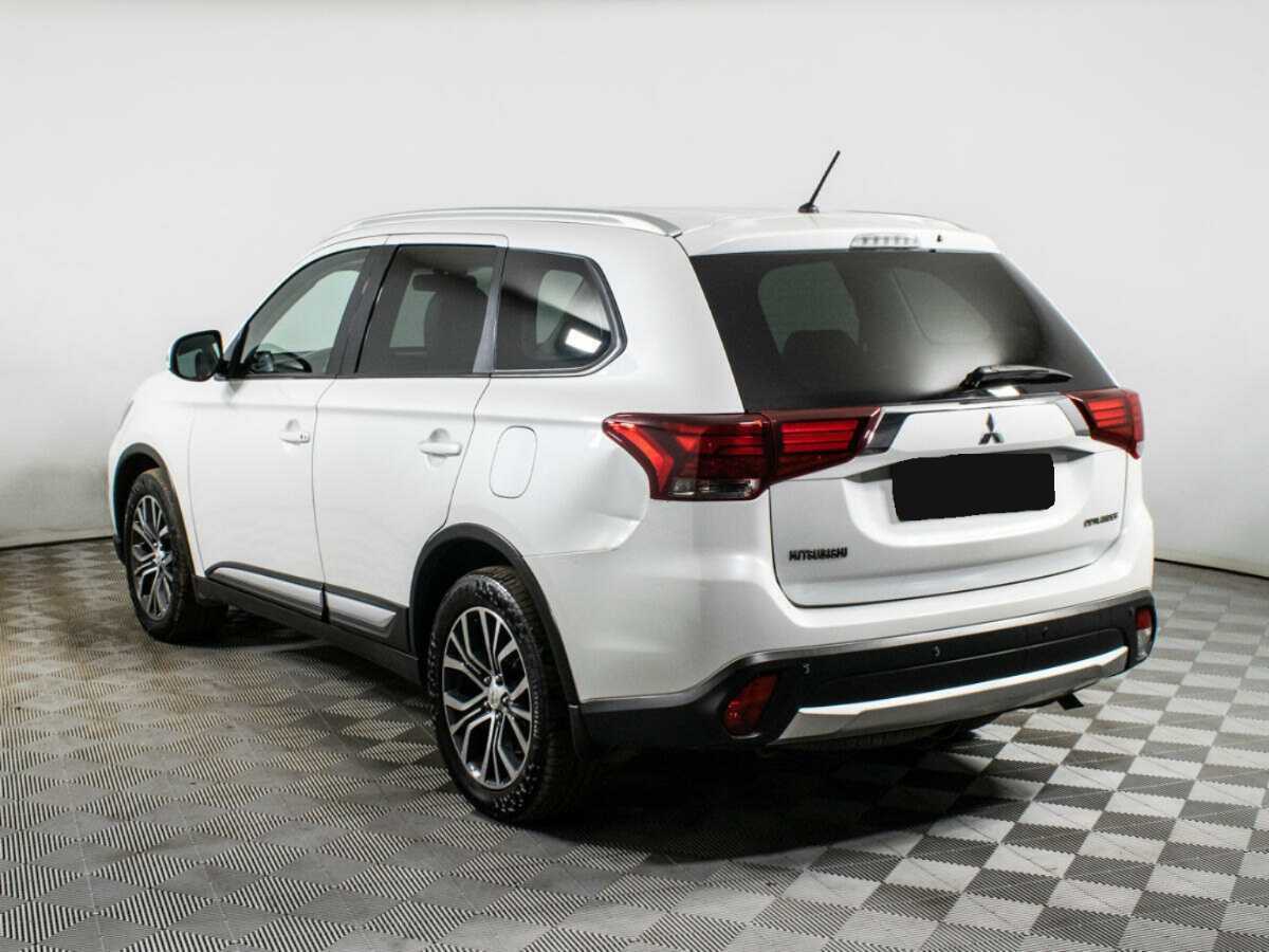 Mitsubishi Outlander б/у, 2016, Вариатор. Фото: #5