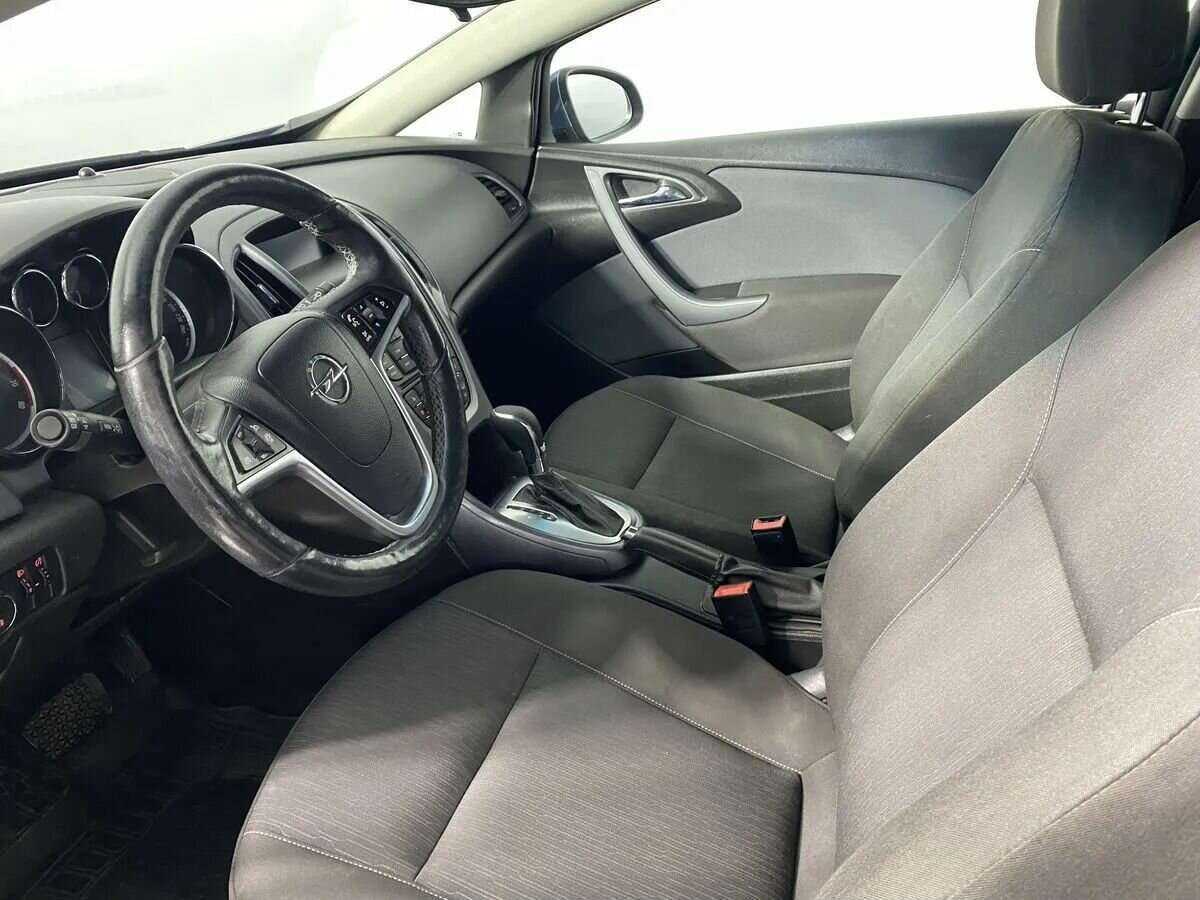 Opel Astra б/у, 2013, Автоматическая. Фото: #8