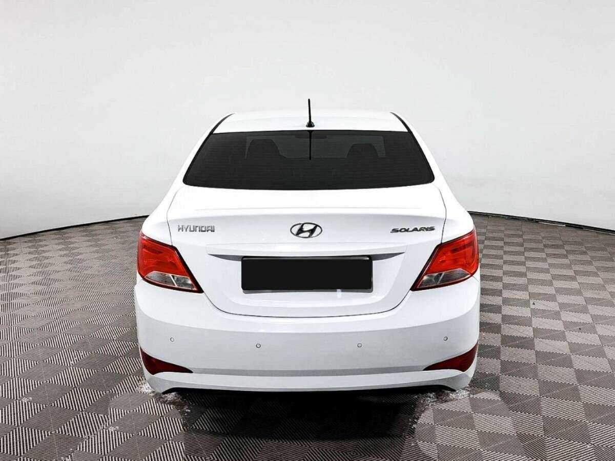 Hyundai Solaris б/у, 2015, Автоматическая. Фото: #4