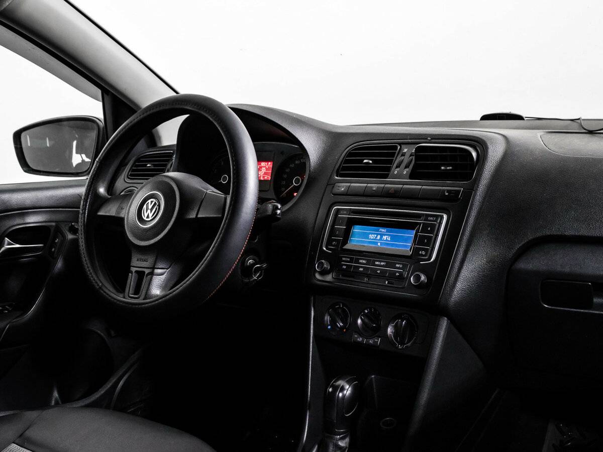 Volkswagen Polo б/у, 2012, Автоматическая. Фото: #8