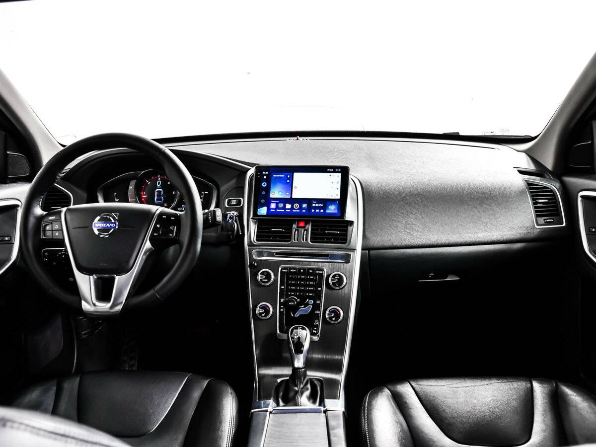 Volvo XC60 б/у, 2015, Автоматическая. Фото: #10