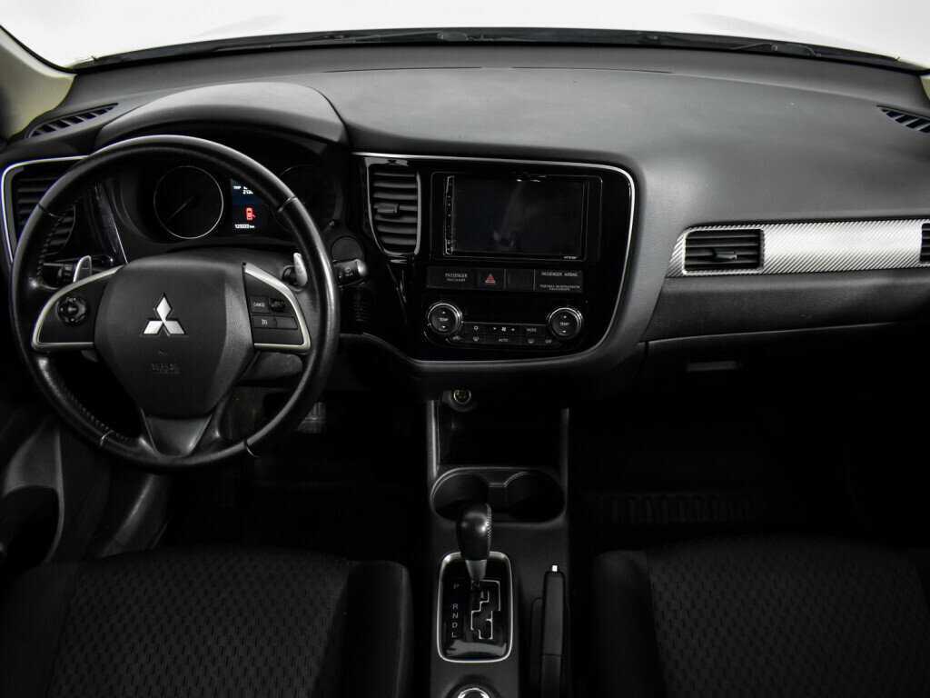 Mitsubishi Outlander б/у, 2014, Вариатор. Фото: #14