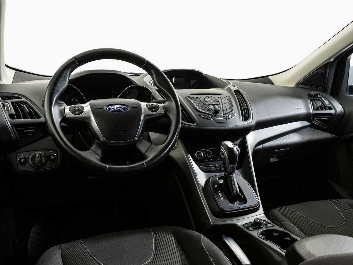 Ford Kuga б/у, 2014, Автоматическая. Фото: #9