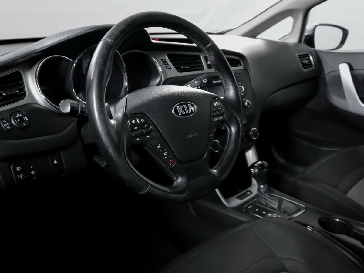 Kia Ceed б/у, 2014, Автоматическая. Фото: #10