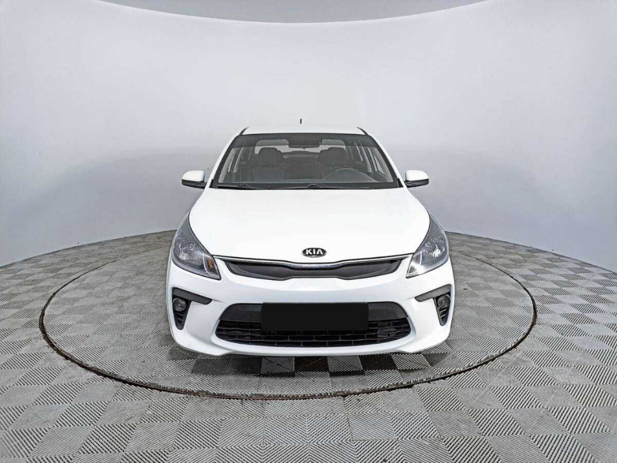 Kia Rio б/у, 2018, Автоматическая. Фото: #1