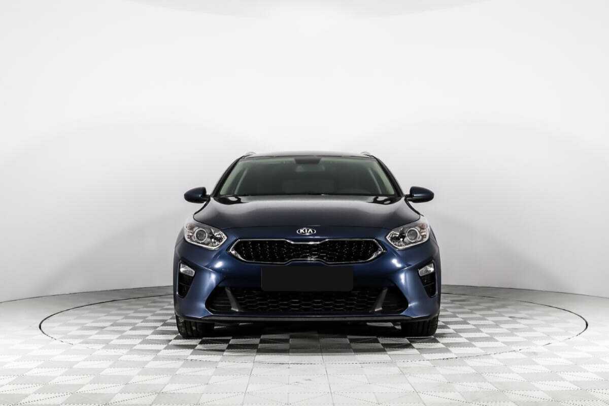 Kia Ceed б/у, 2021, Автоматическая. Фото: #1