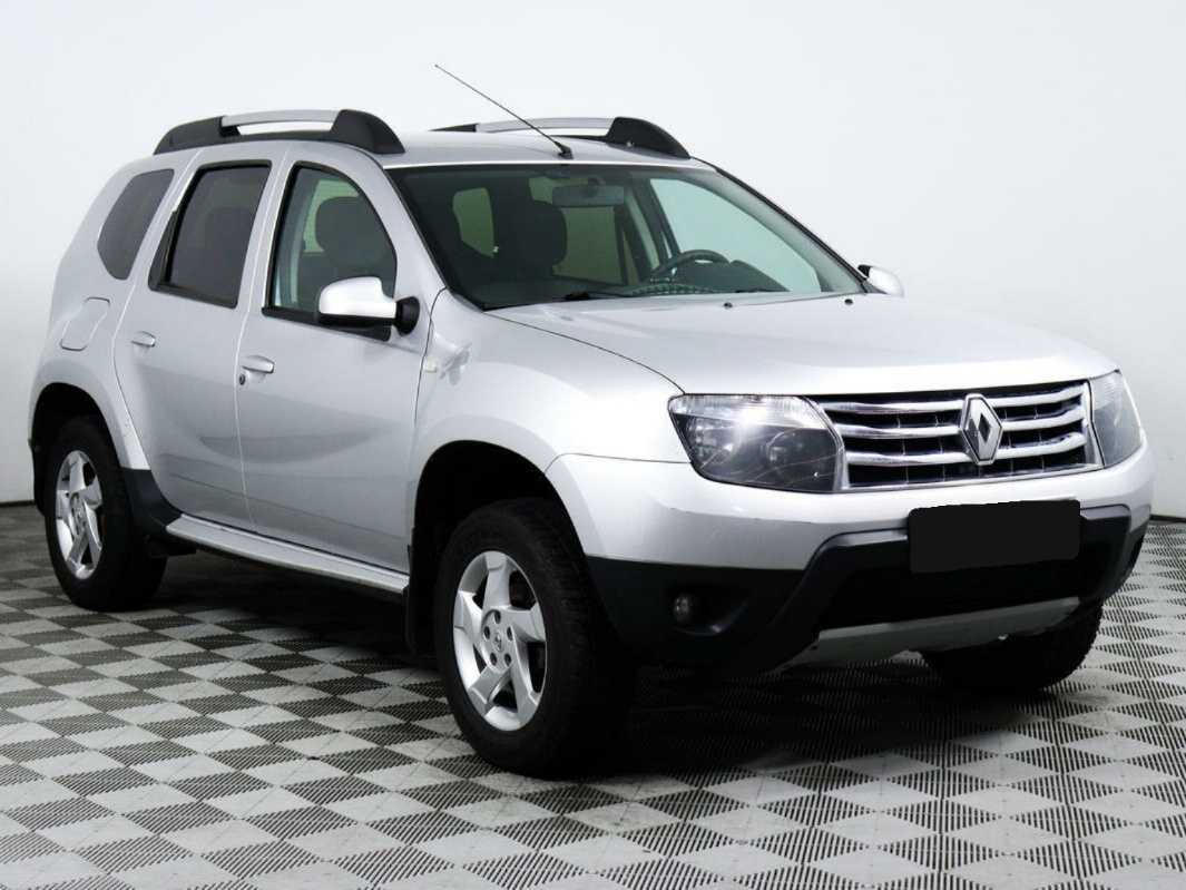 Renault Duster б/у, 2014, Механическая. Фото: #2