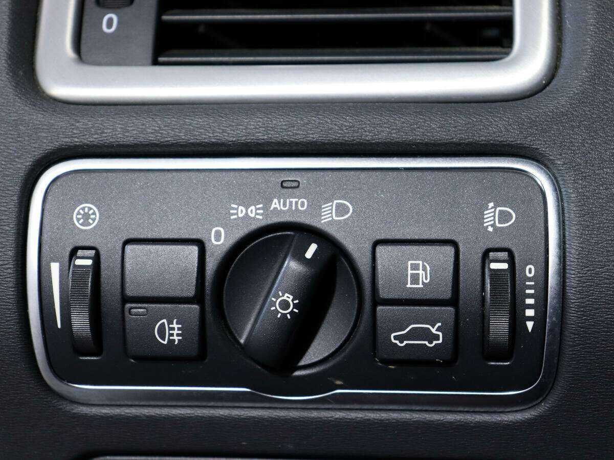 Volvo XC70 б/у, 2014, Автоматическая. Фото: #13