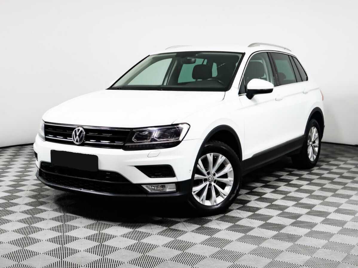 Volkswagen Tiguan б/у, 2017, Роботизированная. Посмотреть фото