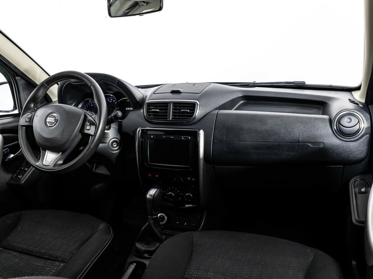 Nissan Terrano б/у, 2019, Автоматическая. Фото: #6