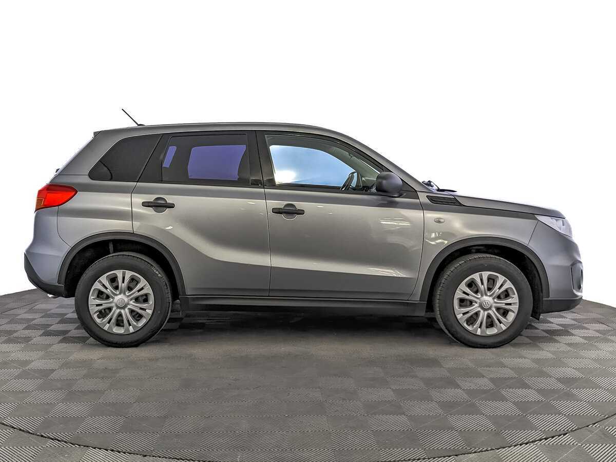 Suzuki Vitara б/у, 2017, Автоматическая. Фото: #3