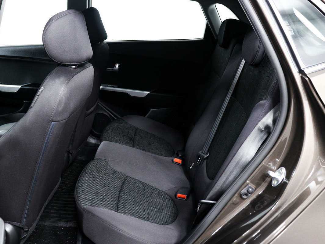 Kia Rio б/у, 2015, Автоматическая. Фото: #11
