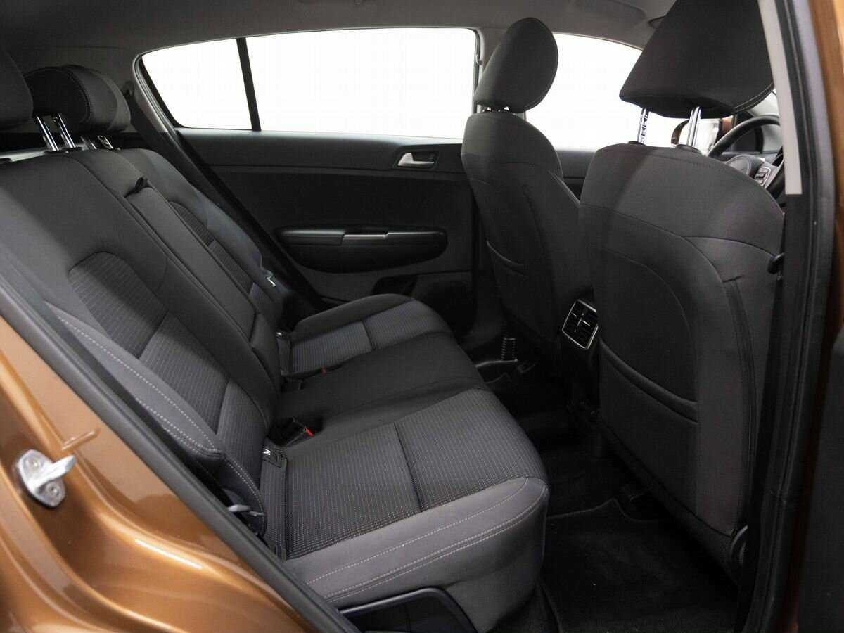 Kia Sportage б/у, 2016, Автоматическая. Фото: #9