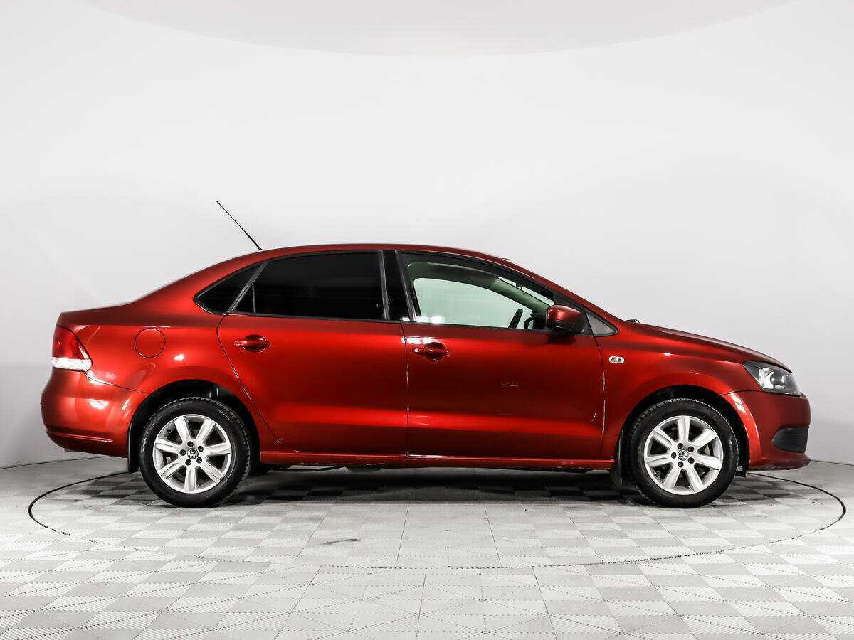 Volkswagen Polo б/у, 2012, Автоматическая. Фото: #3