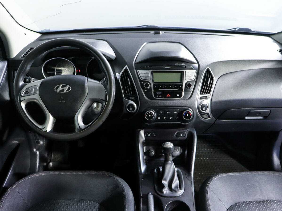 Hyundai ix35 б/у, 2013, Механическая. Фото: #9