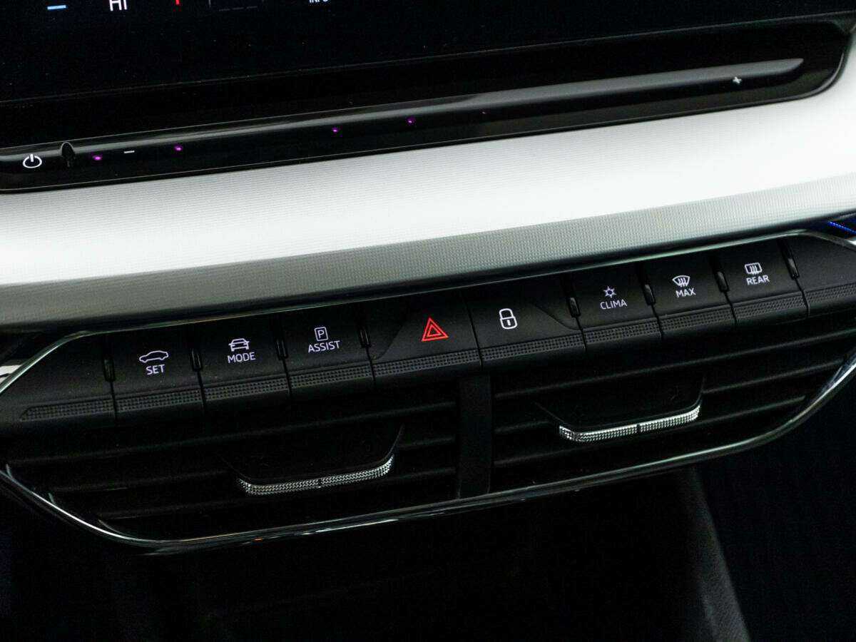 Skoda Octavia б/у, 2020, Автоматическая. Фото: #17