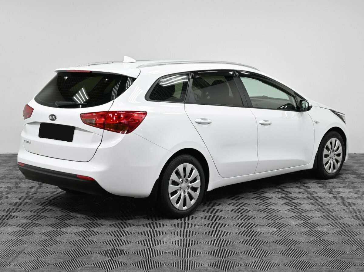 Kia Ceed б/у, 2017, Автоматическая. Фото: #1
