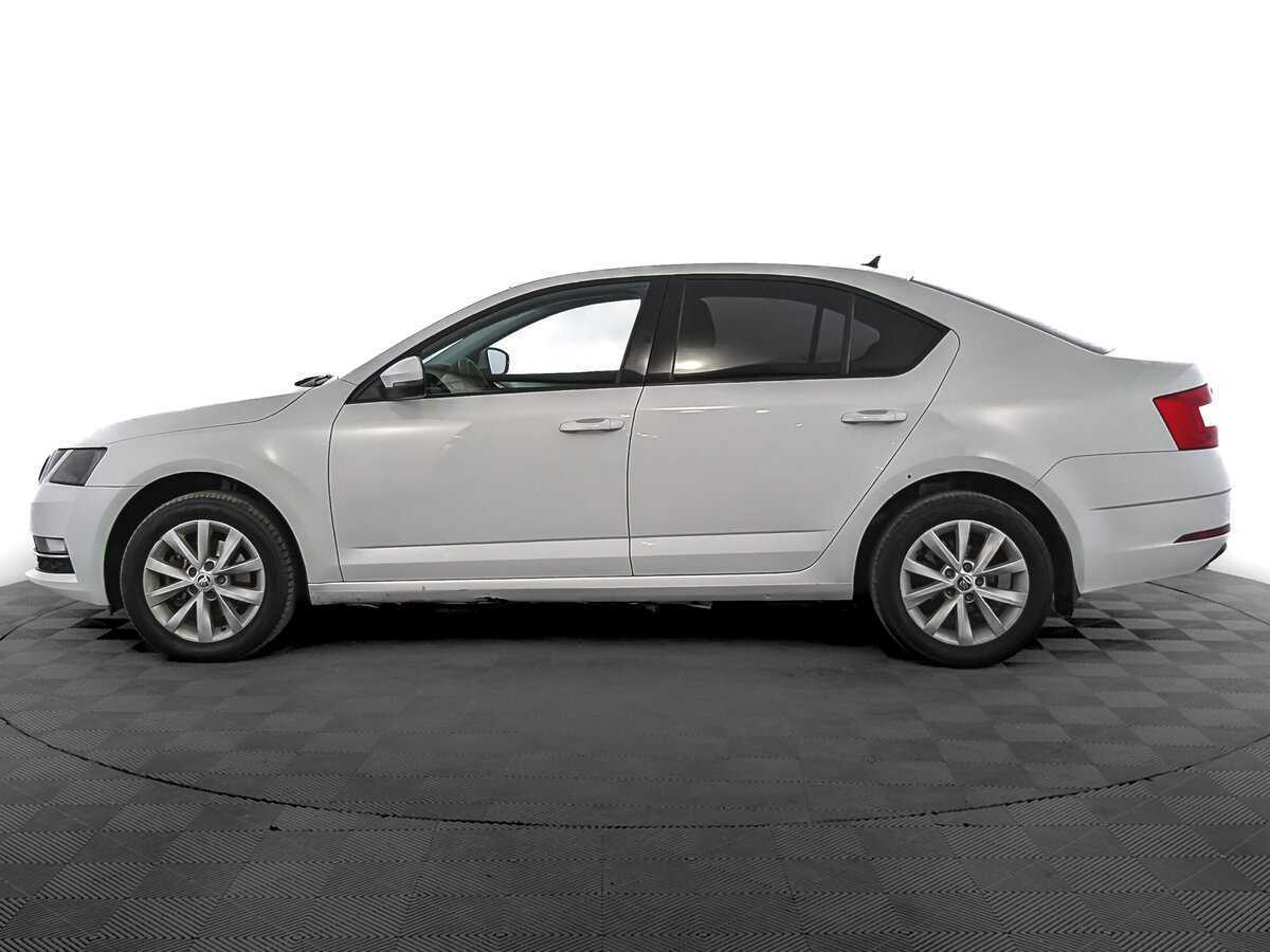 Skoda Octavia б/у, 2018, Автоматическая. Фото: #7