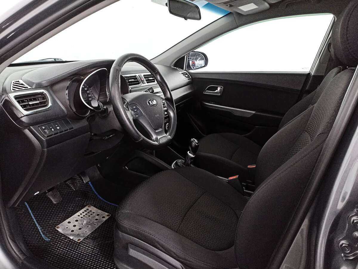 Kia Rio б/у, 2016, Механическая. Фото: #12