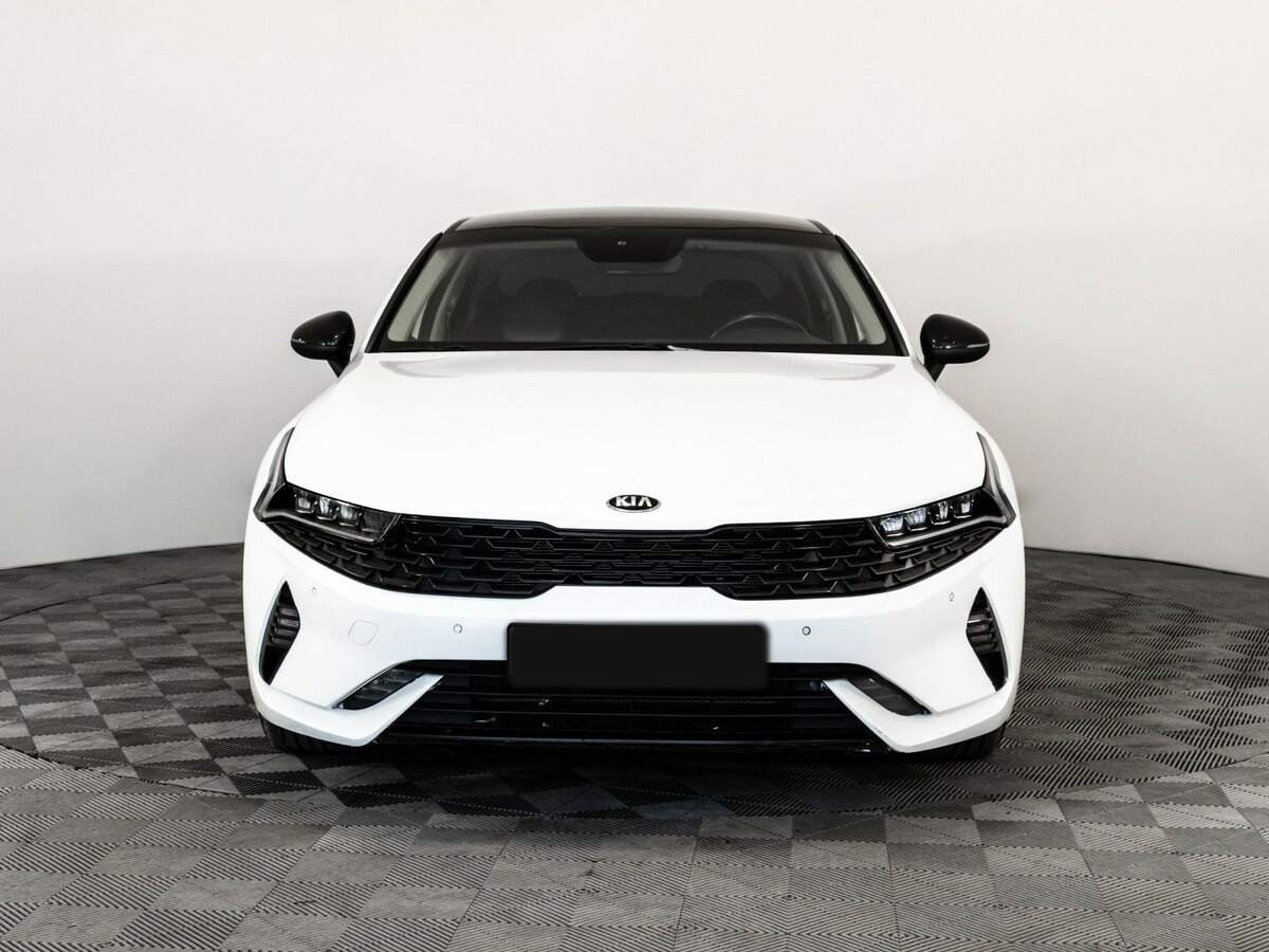 Kia K5 б/у, 2021, Автоматическая. Фото: #1