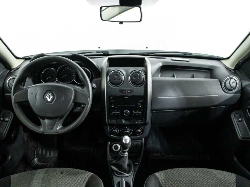 Renault Duster б/у, 2017, Механическая. Фото: #9