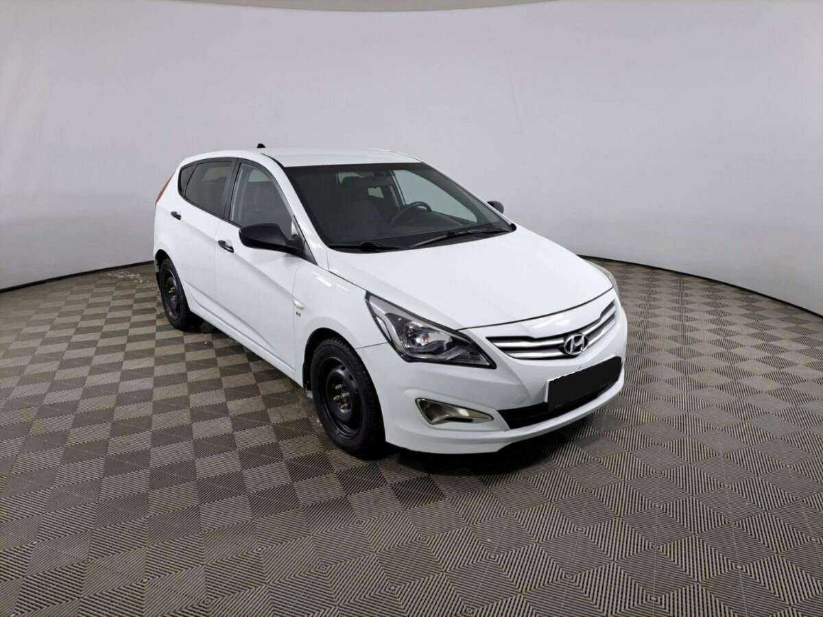 Hyundai Solaris б/у, 2014, Автоматическая. Фото: #2